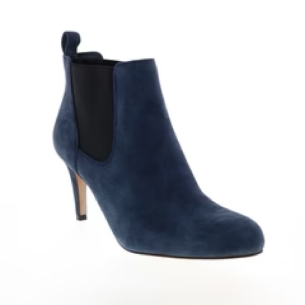 Clarks Navy Carlita Quinn Booties sz 9.5